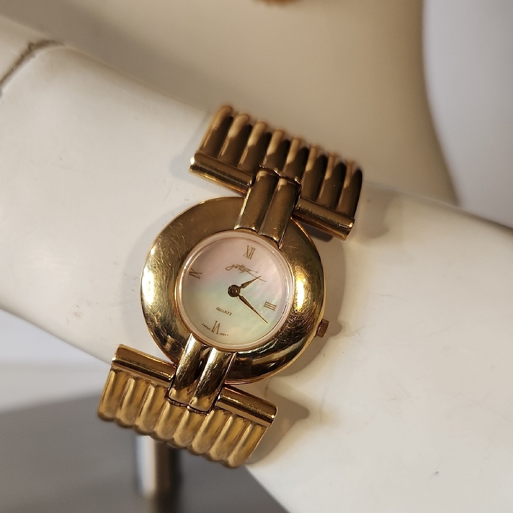 Gottex | Gold Plated | Women's Bangle Bracelet Watch | Saftey Lock | Vintage